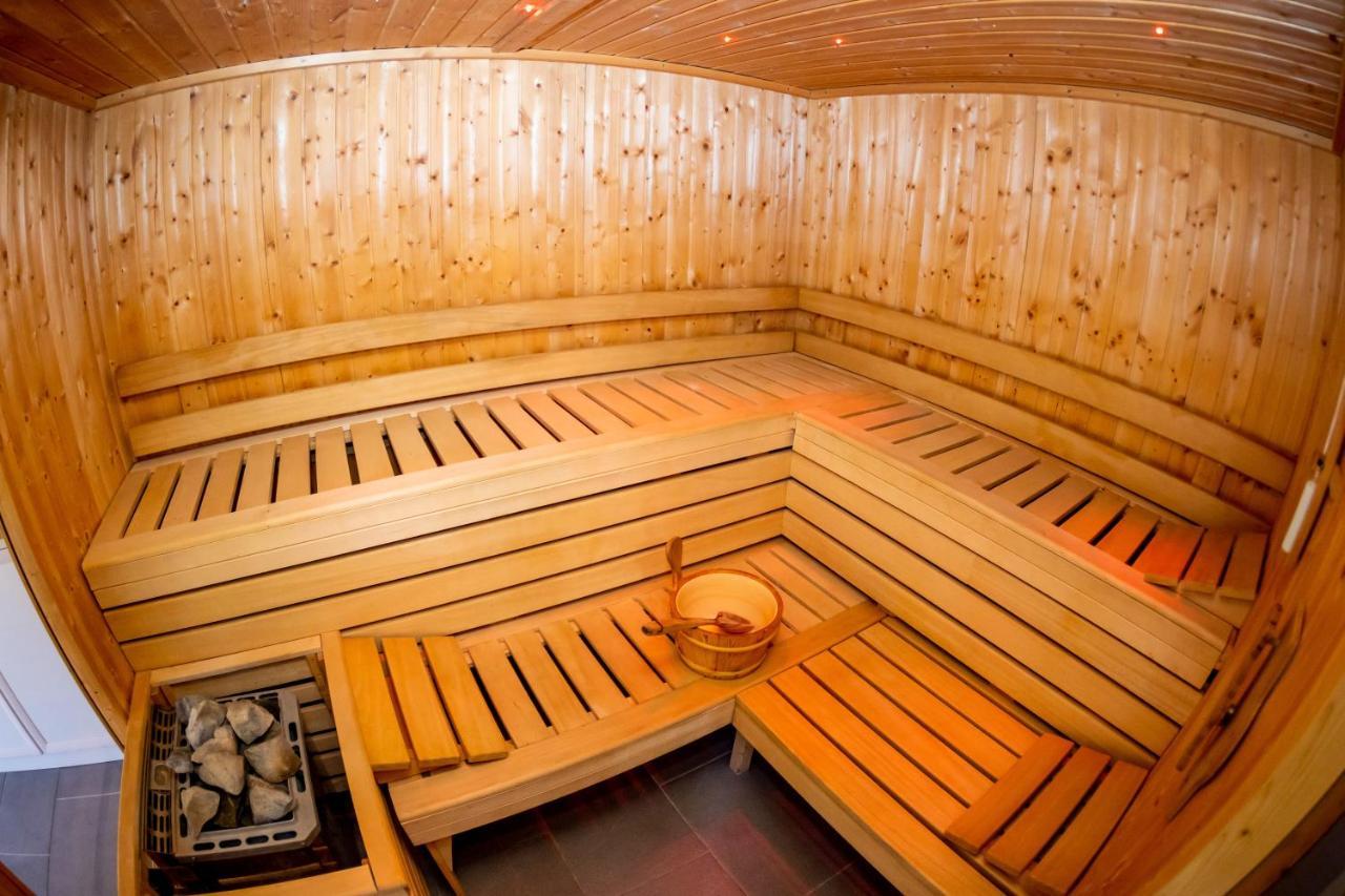 Kummerower Hof Нойцеле Екстериор снимка